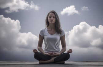 Top 10 Mindfulness Practices for Everyday Peace and Clarity