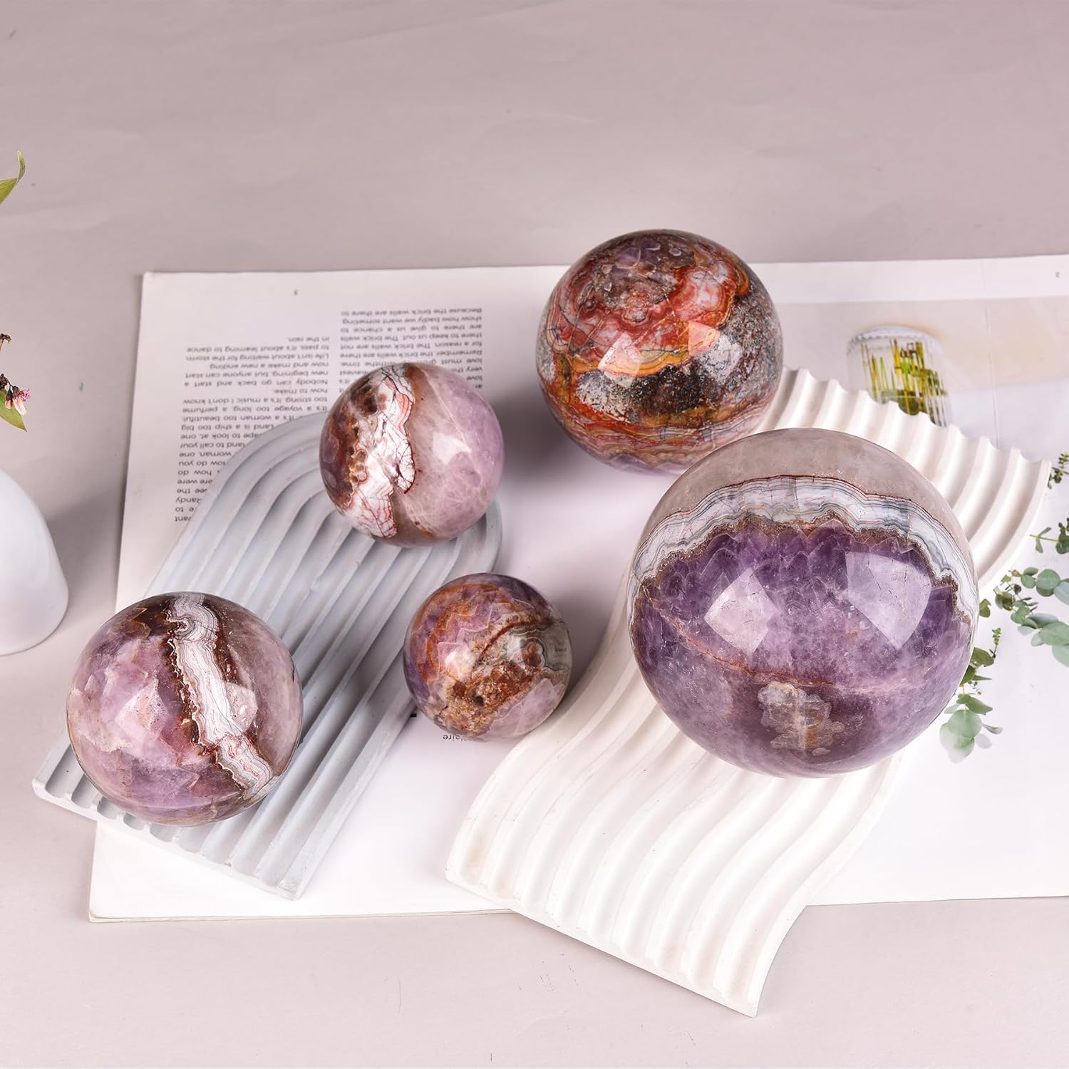 JIC Gem Large Amethyst Agate Crystal Sphere 110-120mm Purple Gem Ball Meditation Table Decor - Image 5
