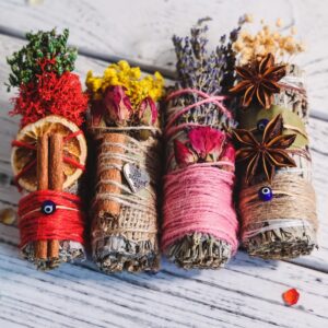 White Sage Smudge Sticks, Smudge Bu...