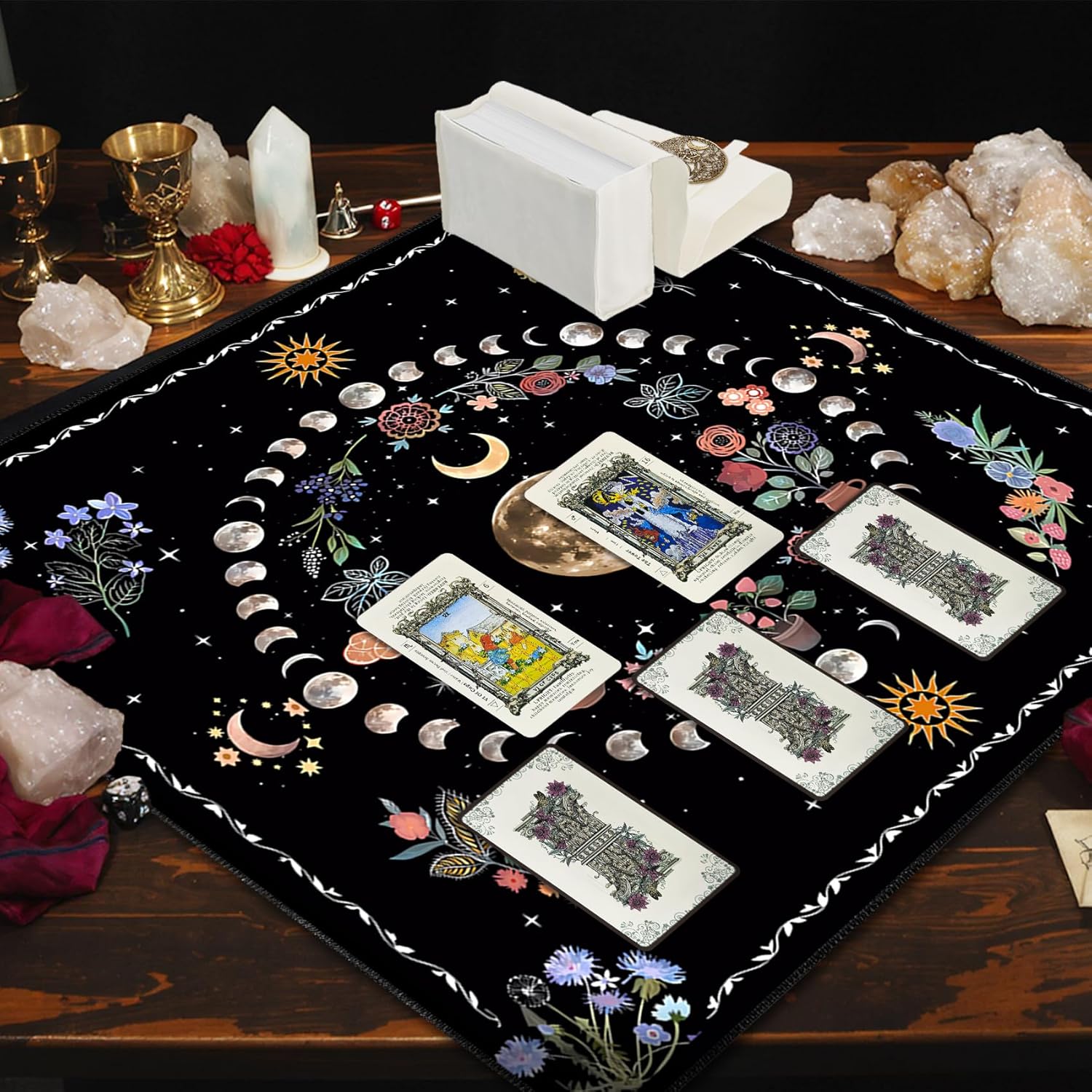 Knana Altar Cloth Velvet Tarot Cloth with Sun Moon Pattern Tarot Mat - Includes Tarot Card Bag - Image 6