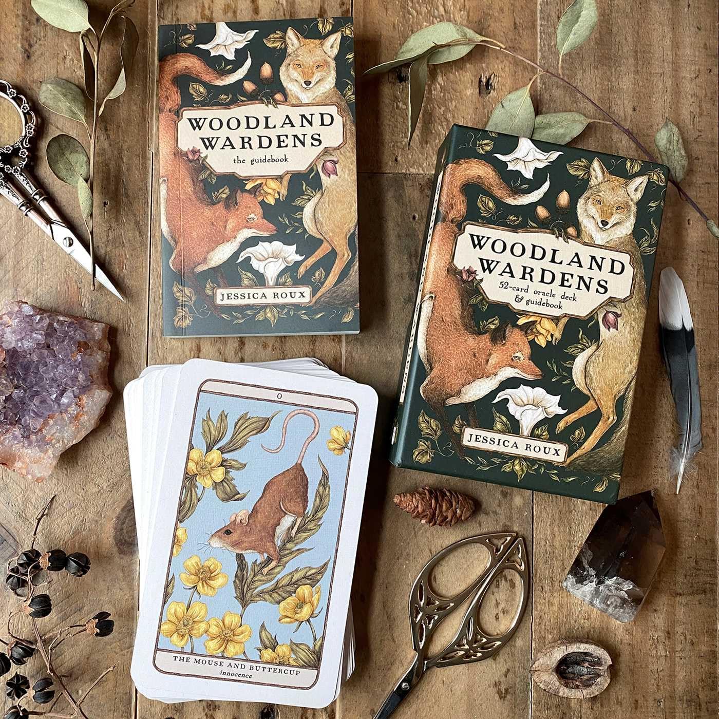 Woodland Wardens: 52-Card Oracle Deck & Guidebook - Image 9