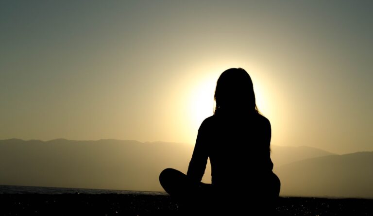 How to Build a Spiritual Routine You Can Follow Every Day