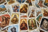 Top 10 Divine Wisdom Card Decks for Spiritual Guidance